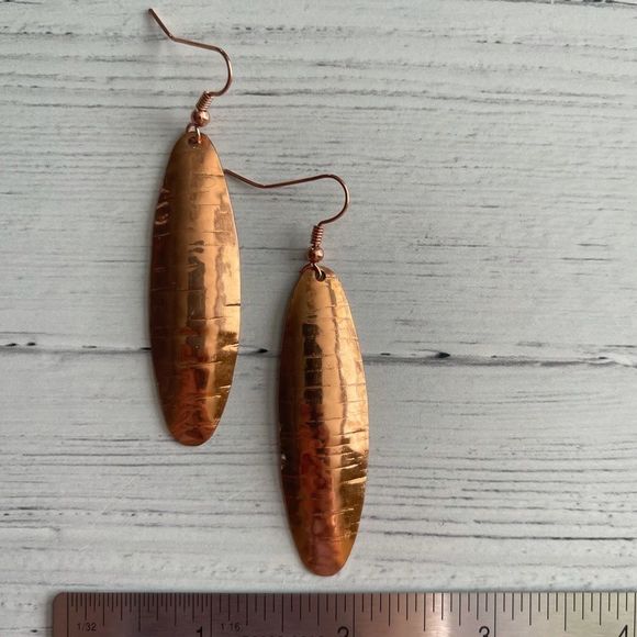 HANDMADE Copper Oval Earrings - Picture 4 of 4